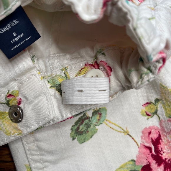 Gap Floral Jeans - Picture 5 of 10